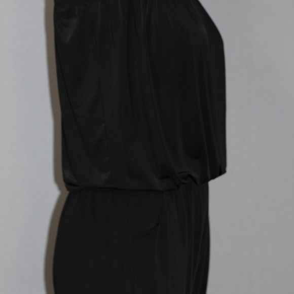Black Halter Jumper w/ Pockets - Picture 4 of 10